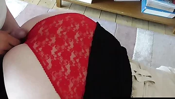 Mature amateur granny takes cum