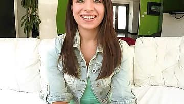 Teens Loves huge Cocks - The Ariana Grand Experiance