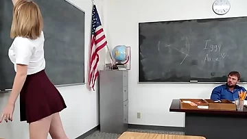 Creampied teenager banged