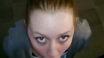 redhead sucking her beau