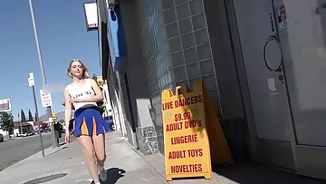 Chloe Couture Ass-fuck - Gloryhole