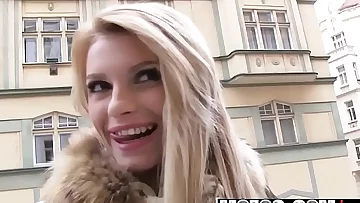 Mofos - Lets Try Anal - Karina Grand - Wondrous Blondes First Anal Pounding