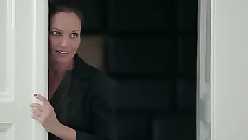 Honies - Step Mummy Lessons - &lpar;Nick Gill&comma; Julia Roca&rpar; - Hot Property