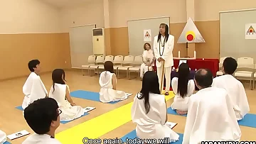 Glamorous Chinese sweetheart religiously worships cocks like they are deities