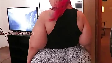 BIG Magnificent LIGHT SKIN MATURE SSBBW ASS&excl;&excl;&excl;