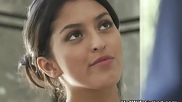 Deep oral session with spicy hotwife