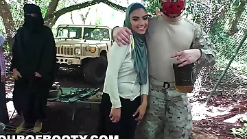 TOUR OF BOOTY - Yankee Soldiers Getting Saucy Arab Pussy During Downtime