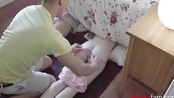 stepBrother Meddles With Teen STEPSISTERS PUSSY