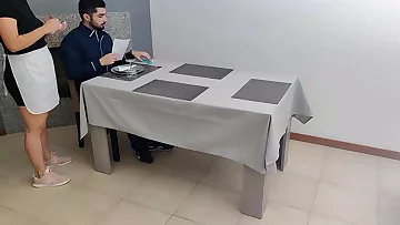 Waitress with creamy gash gets an internal cumshot under the restaurant table