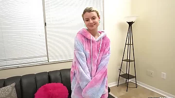 Mischievous Family - Fuckin' stepsis Luna Fae for a concert