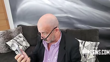 White Guy Gets Off Cuckolded By A Muslim Hijab Wife - Reyna Belle