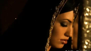 Luving How Uber-sexy This Stunner Is Here