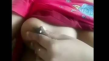 Milk Desi doll Titties Pressing Nip with milk