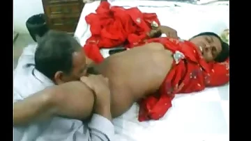 Indian Aunty Ki Mast Chudai 8 minute