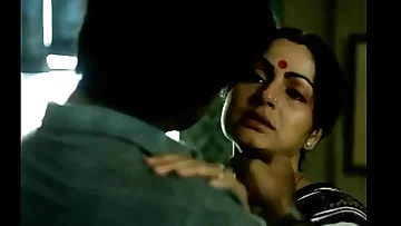 Rakhee Enjoy Making Sequence - Paroma - Old school Hindi Vid (360p)