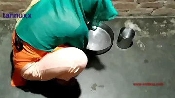 The settlement done by the proprietor of the mansion to the maid of the mansion