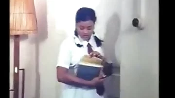 Lankan Aunty Bathtub