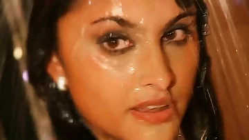 Marvelous Steamy India