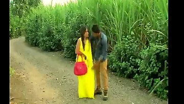 seducing a indian bhabi