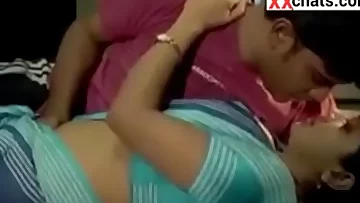 Indian stud with aunty visit -xxchats&period;com