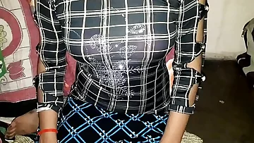 love for desi chuubby dame in guest room