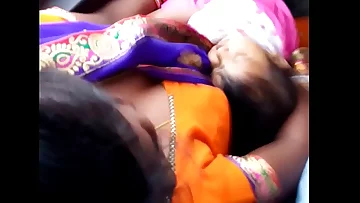 Telugu kavya aunty funbags in bus20160717 061519