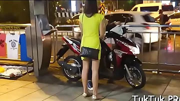 Puny nymph loves truly torrid hookup with a random chap