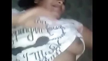 Desi Damsel Deep throat her hubby pal