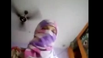 Supah Warm Giant Melons Desi Lady Bare Selfie