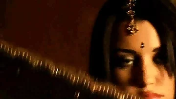 Exotic Black-haired Indian Cougar Paramour