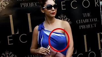 Oooppsss Gauri Khan In Blue Sexposing Sundress Nipple Demonstrable