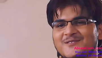 desi bhabhi ki pati ke samane chudai 720p