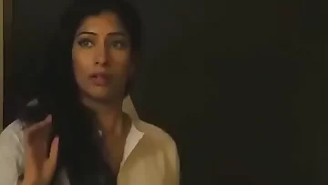 Romantic B Grade Flick Woman with ultra-cute kinks