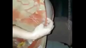 Dolly Aunty unbuckled her half-top while dressed in sari and took it out for Dudu Gula Mey's building teacher&period;