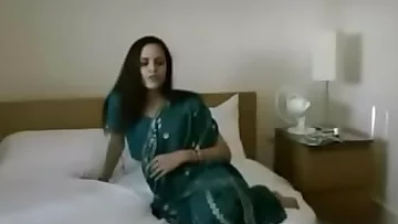 Stellar desi aunty with saree hindi audio lovemaking
