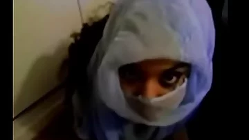 jizz on pakistani gf face warm desi