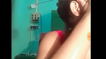 Bangladeshi doll Nusrat Jahan live on Gogo&period;Live