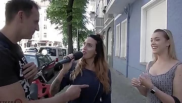 HITZEFREI Uber-cute ash-blonde finds random stud on street