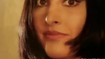 Sensing Her Sensuality Increase in size And Splay The Moment