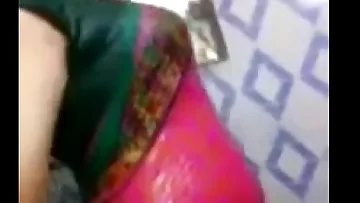 Indian Aunty Displaying Humid Breasts On Saree