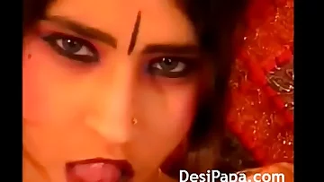 Super-hot Indian Wifey Hard-core Porno Vid