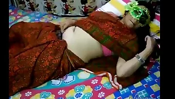 Scorching Indian Bhabhi Velamma Nude Tugging