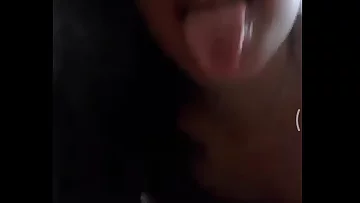 A stranger flashes me all her wealthy assets