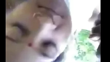 Indian duo makes a sex video in nature