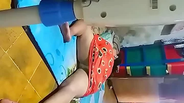 Bangladeshi Maid Aunty Covert Webcam Spy s&period; Movie