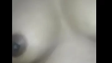 Bangladeshi damsel demonstrate her twat