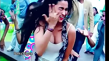 Alia Butt-Hot Breasts Juggling  Live Shoots