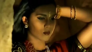 Voluptuous Enjoyments From Succulent Indian Cougar