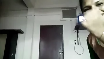 Tamil Chick Screwing her Spouse Pal