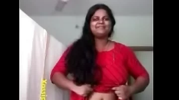 Marvelous Mallu Bhabhi Flashing Her Meaty Globes and Cooter To Paramour
